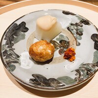 温石 - 聖護院大根のふろふき、しんじょ、自家製柚子胡椒