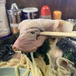 横浜ラーメン とんこつ家  - 