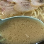 横浜ラーメン とんこつ家  - 