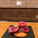 お肉屋さんが『君に、焼いて揚げる。』 - 