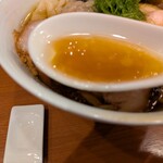 自家製手もみ麺 鈴ノ木 - スープ