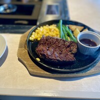 国産熟成焼肉 肉バル ドウラクコリーダ ランドマーク店 - 