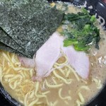 ラーメン 杉田家 - 