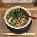 麺や 七彩 - 芹味噌 1400円(大盛り無料)