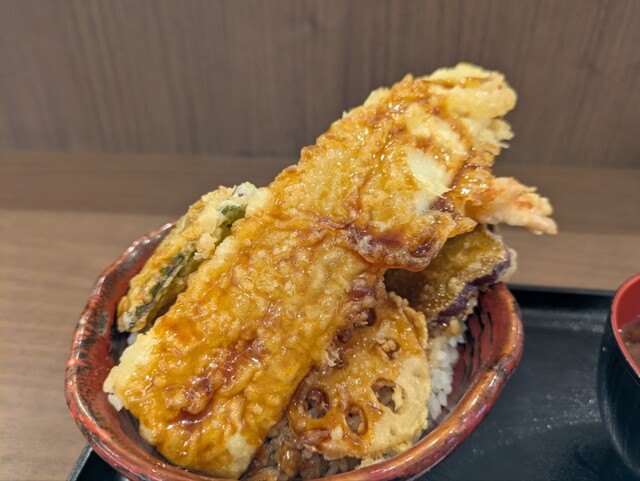 Tempura Kaisen-don Senmon Tenkaimaru Nara Tomigaoka Ten
