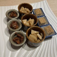 魚菜由良 鼎 - 