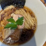 淡麗醤油らぁ麺 鶏松 - 