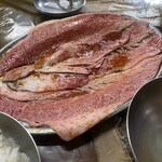 ホルモンまさる  - 