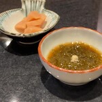 鮨 まさひろ - 特製ガリと先付け