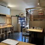 くいもの家　金子 - 店内