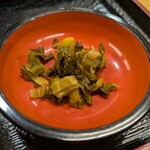 釜揚げうどん 岩見 - ・漬物は普通