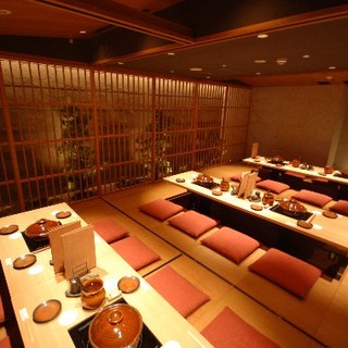 【最大36人様】ゆったり足を延ばせる掘りごたつタイプの大個室
