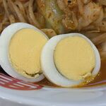 蒙古タンメン中本 - スライスタマゴ