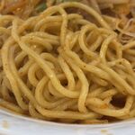 蒙古タンメン中本 - 麺アップ