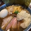 麺屋 ルリカケス