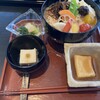 カフェ 倶利