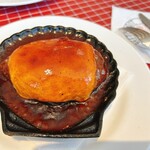 洋食 キムラ - ほたての貝殻形のプレートが可愛い！熱々で提供されます！