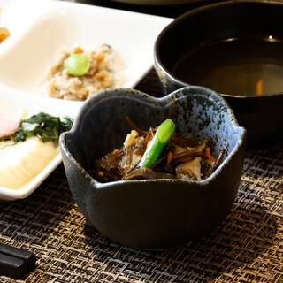 毎日食べても飽きない味を。おばんざいは、ほっこり優しい味わい