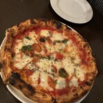 ラ・ピッコラ・ターヴォラ