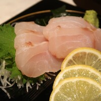 兜 立川店 - クエ刺し