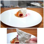 Refugeforestiere 五島 - ＊メレンゲクッキーも好きなのですがサクサク食感。 苺も甘くアイスもムースもいいお味。(*’U`*)