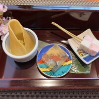 金澤 かが美 - 