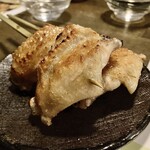 純・懐石焼鳥 串焼ちゃぼ蔵 - 「焼鳥コース（税込￥3,300）」【焼物】おまかせ串7本の《手羽先(しお)》