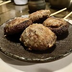 純・懐石焼鳥 串焼ちゃぼ蔵 - 「しいたけ肉詰め（税込￥350）×2」