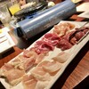 和酒ダイニング竹山 - 阿部鶏の溶岩焼肉５種