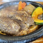 炭焼きハンバーグ 牛吉 - 