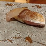 寿司 喜よ志 - 何とか鯛(名前失念)