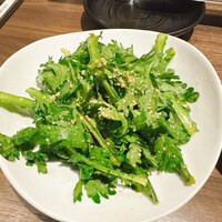 焼肉匠 勝善 - 春菊のナムル¥680