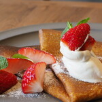 ORAND - 季節のクレープ（苺）（1100円）