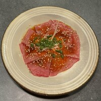 大阪福島焼肉 とっぷく - 厳選和牛ユッケ風 ¥1,078