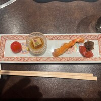 近江源助 - 