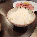 炭火焼肉 大歓 - 