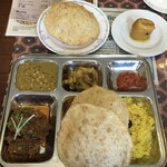 インド料理 パリワル - ベンゴリターリー(ルチ1枚(¥200)追加しています)