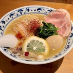 居酒屋 さらい - 『参鶏白湯らぁめん。』　チャーシュー　味玉　ほうれんそうTP。