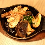 笑色茶屋 - 肉厚しいたけバター焼き