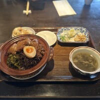 大傳梅梅 - 5.油鶏土鍋飯セット