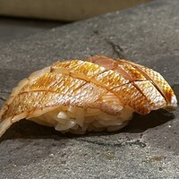 鮨 無垢/鮨 白銀 - 春子鯛　