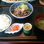 浅草 - 牛肉のオイスター炒め定食