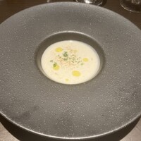 IL PINOLO SKY TERRACE 横浜 - ゴボウと里芋のスープ