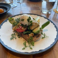 ザ タヴァン グリル＆ラウンジ - 