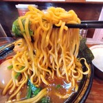 ラーメン 末廣家 - 中盛チャーシュー麺。オプションでのり、味玉、ほうれん草、ライス。