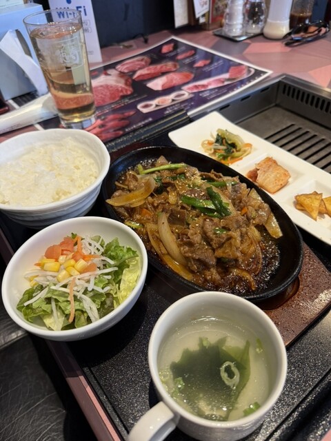 焼肉徳寿 苫小牧西店 - 糸井（焼肉）の写真