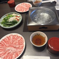 京都つゆしゃぶCHIRIRI 本店 - 