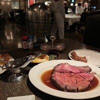 ロウリーズ・ザ・プライムリブ 恵比寿ガーデンプレイス店 - 