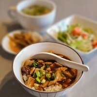 美林華飯店 - 