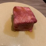 完全個室焼肉 GYU - 厚切りたん元